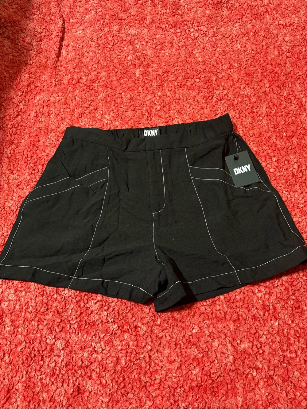 DKNY Women’s Size 8 Black Shorts NWT Contrast Stitch High Rise Utility Pockets